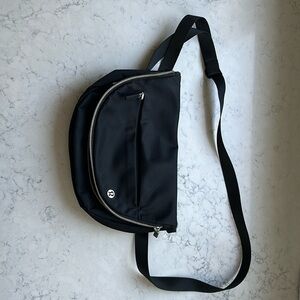 Lululemon All Night Festival Bag 5L
